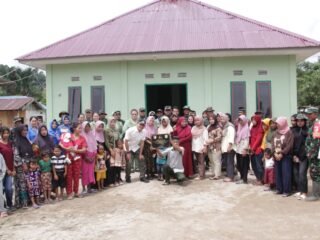 Kasdam XXIII/PW Tinjau Masjid TMMD 127 yang Rampung 100 Persen di Desa Oyom