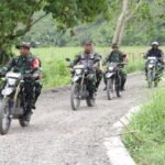 Kasdam XXIII/Palaka Wira Cek Pengerasan Jalan dan Talud TMMD di Dusun Ogomolobu