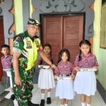Babinsa Demulih Amankan dan Dampingi Pendistribusian MBG di SDN 2 Demulih