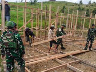 Pos Serambakon Satgas Swasembada Yonif 751/VJS Anjangsana ke Kampung Wanbakon: Dukung Program Pemerintah Bangun Dapur MBG