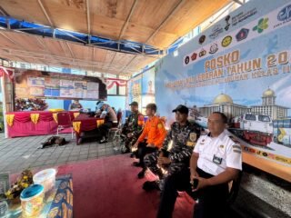 Kolaborasi TNI Suksekqn Lebaran,  Koramil Nusa Penida Bersiaga Di Posko Terpadu Lebaran Pelabuhan Banjar Nyuh