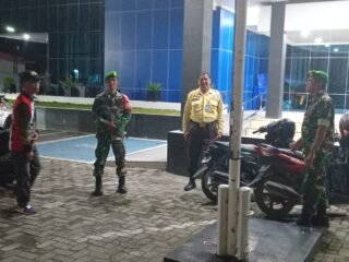 Tingkatkan Keamanan Wilayah, Koramil 1420-03/Maritengngae Libatkan Komcad dan Komponen Pendukung Gelar Patroli Wilayah