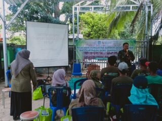 Koramil Martapura Dorong Pengelolaan Bank Sampah yang Disiplin dan Profesional