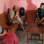 Babinsa Koramil 1203-04/Simpang Hulu Pererat Silaturahmi Melalui Komsos di Desa Sekucing Kualan