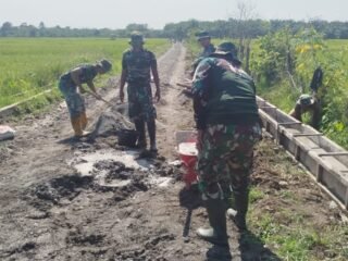 Infrastruktur Desa Menguat Lewat Program TMMD