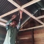 Kebersamaan TNI dan Rakyat Bangun Hunian Baru