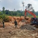 Demi Jalan Impian Warga, Satgas TMMD Kerja Tanpa Henti