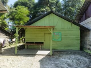 Rehab Rumah dan Pembangunan MCK Diselesaikan Satgas TMMD Jajaran Korem 012/TU