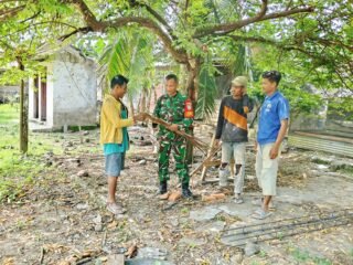 Melalui Komsos, Babinsa Ingatkan Warga Waspadai Kebakaran Lahan