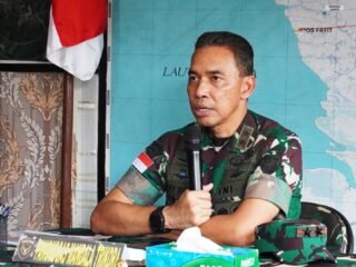 Pangdam XXIV/MT Beri Arahan Prajurit Satgas Yonif 123/Rajawali
