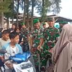 Dandim 0114/Aceh Jaya Bagikan Takjil Gratis kepada Masyarakat di Pasie Luah
