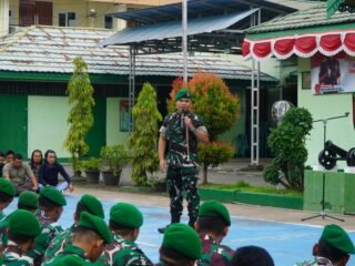 Jam Komandan Perkuat Kebersamaan Prajurit dan PNS Kodim 1001/HSU-BLG