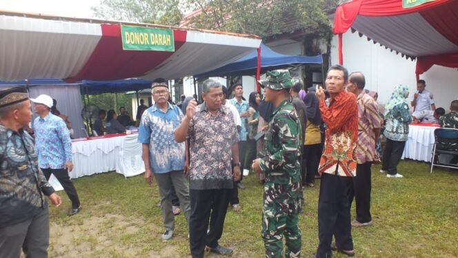 
					Sambutan Warga Meriahkan Kehadiran Satgas TMMD Ke-128 di Desa Sungai Hijau