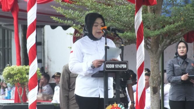 
					Bupati Kobar Tekankan Sinergi Lintas Sektor Saat Buka TMMD Ke-128 di Pangkalan Banteng