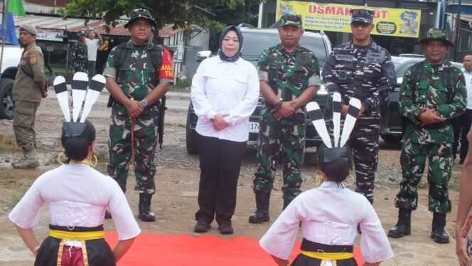 
					Tarian Pelajar Sambut Bupati, Pembukaan TMMD Ke-128 Berlangsung Meriah di Pangkalan Banteng