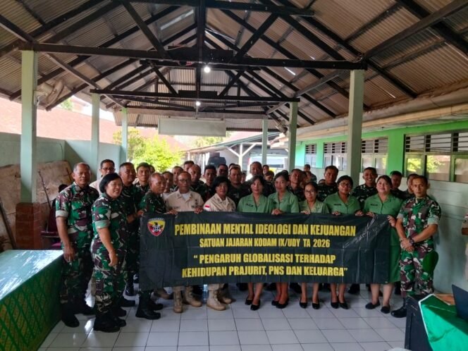 
					Wujudkan TNI Prima, Bintaldam IX/Udayana Berikan Pembinaan Mental di Kodim Bangli