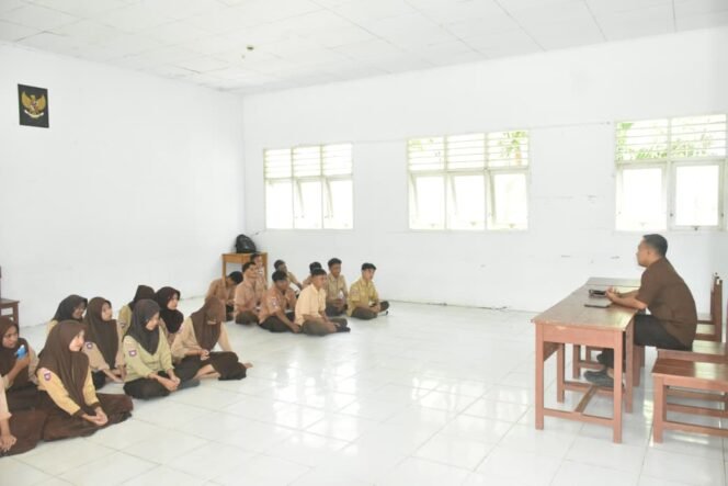 
					Program Nonfisik TMMD ke-128 Perkuat Karakter dan Wawasan Kebangsaan Siswa