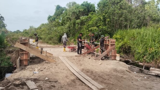 
					Infrastruktur Vital di Aceh Selatan Hampir Selesai Dibangun oleh Satgas TNI