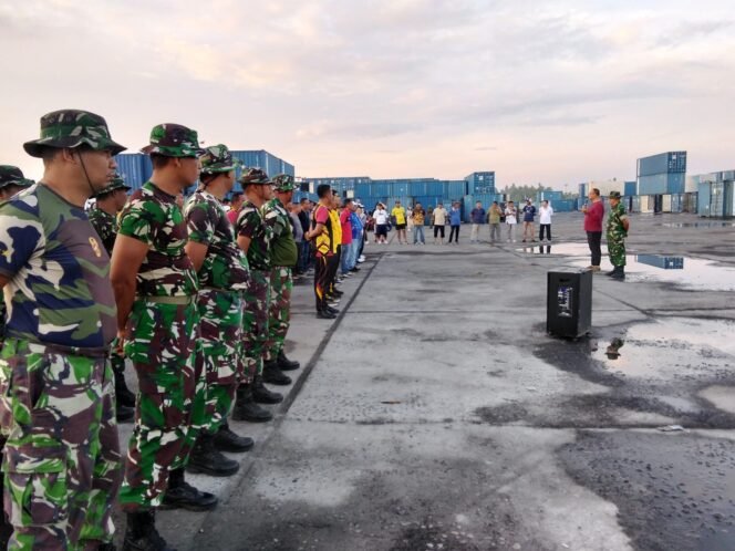
					Kodim 1508/Tobelo Bersama Pemda Gelar Kerja Bakti Dukung Konektivitas Laut Halmahera Utara