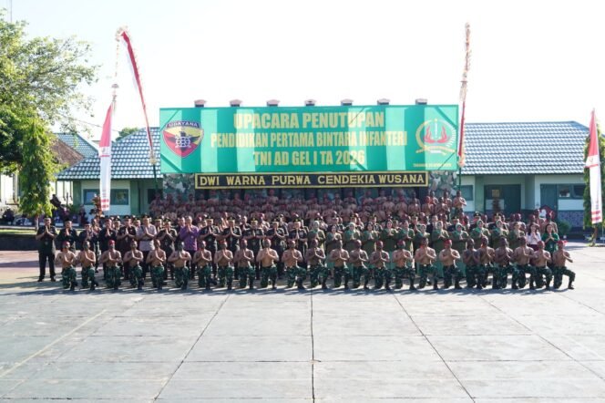 
					Berikan Selamat dan Semangat kepada 137 Bintara Baru, Dandim Tabanan Hadiri Penutupan Dikmabaif 2026