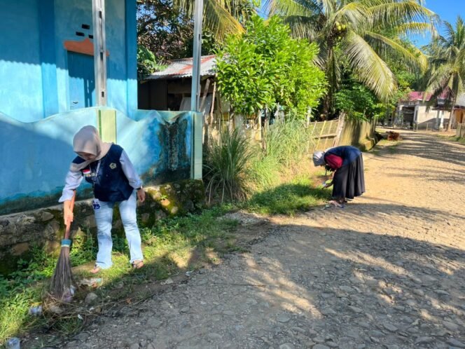 
					TMMD Ke-128 Kodim 0425/Seluma Fokus Pembersihan Masjid Bersama Warga dan Mahasiswa