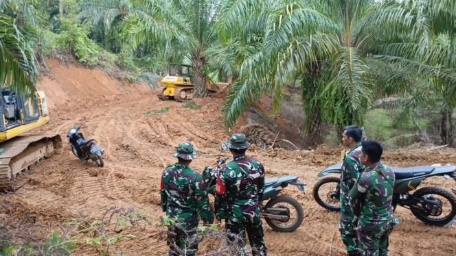 
					Tinjau Progres 25 Persen, Dandim 0425/Seluma Optimis Pembukaan Jalan di Desa Lubuk Lagan Selesai Tepat Waktu