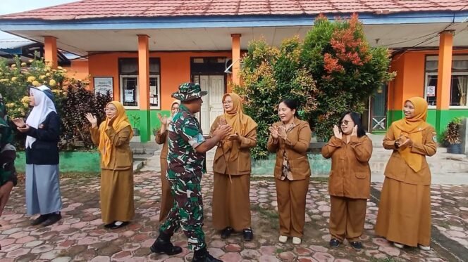 
					Tingkatkan Nasionalisme Siswa, Guru SMAN 1 Pangkalan Banteng Sampaikan Apresiasi