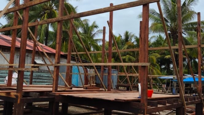 
					Kayu Besi Jadi Andalan, MCK dan Rumah TMMD Dibangun Lebih Kokoh