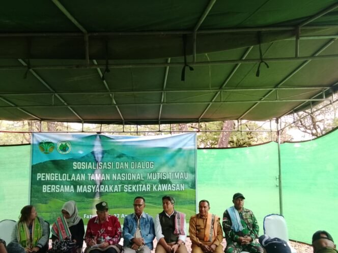 
					Dari Jalanan ke Ruang Audiensi: Aksi AGAPE Dikawal Ketat, Aparat Pastikan Stabilitas TTS