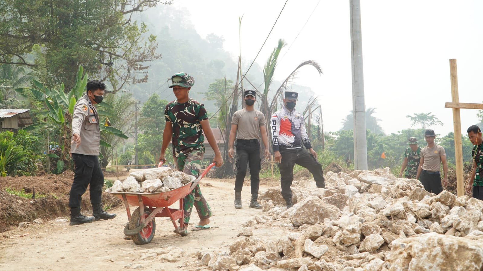 TMMD Ke-130 Jadi Wadah Perkuat Kolaborasi TNI, Polri dan Masyarakat di Luwu Timur